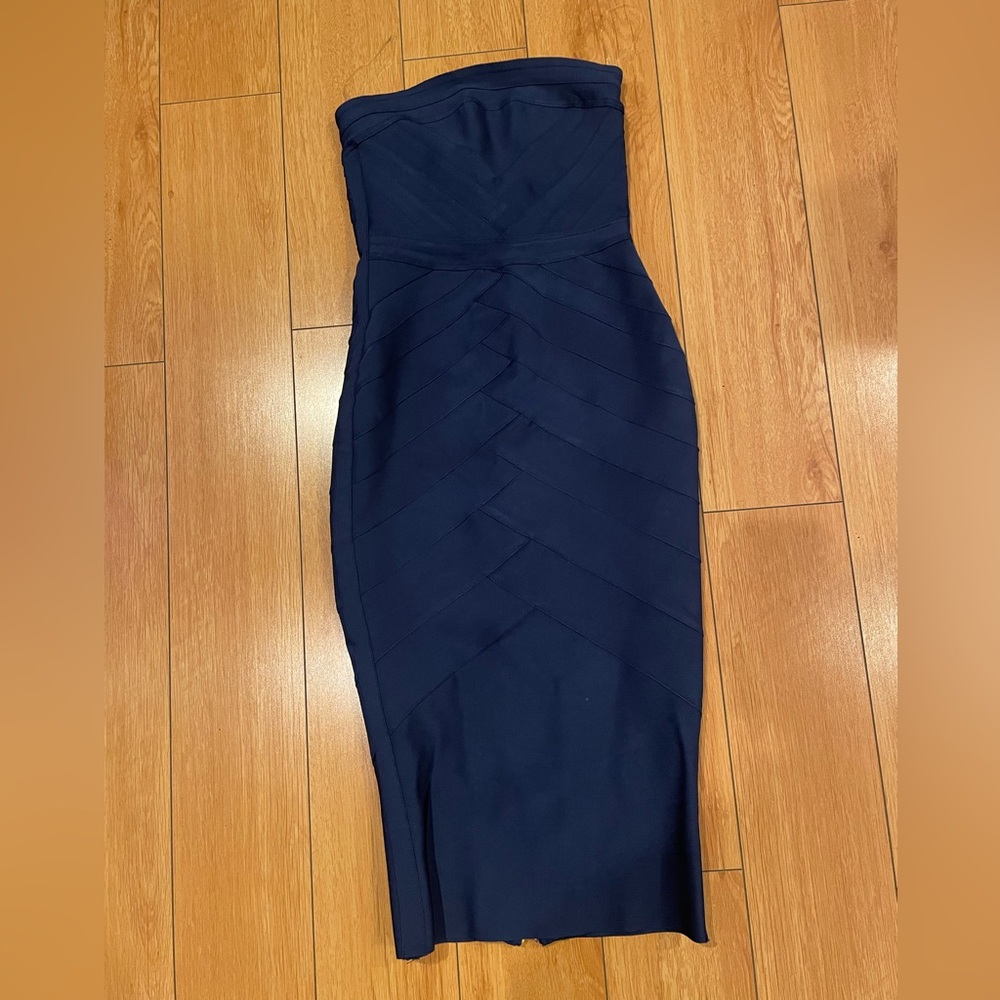 Dark Blue House of CB strapless midi blue dress 
Size small